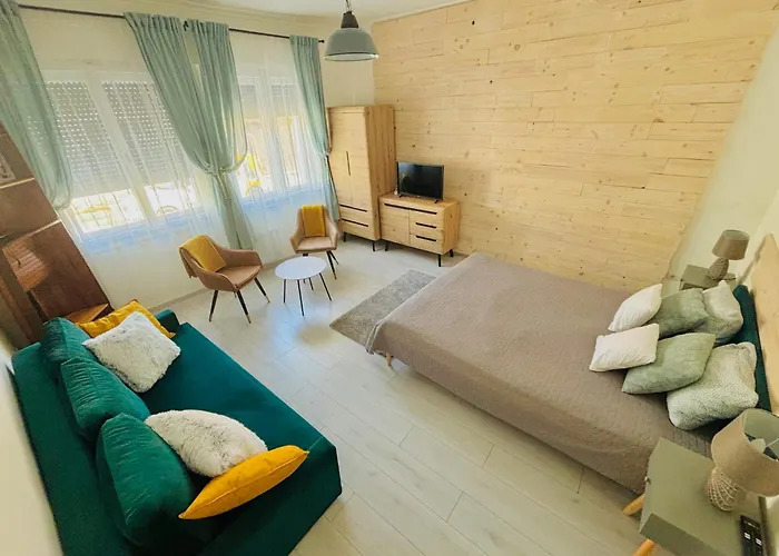 Vila Peter Dock Boutique